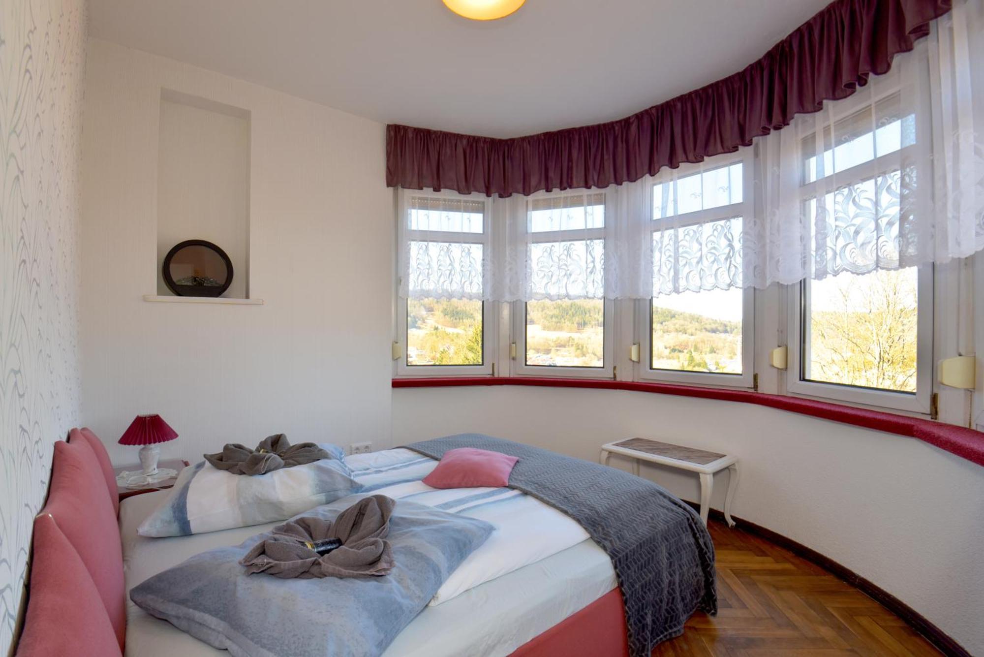 Parkvilla Koehler Homestay Zella-Mehlis